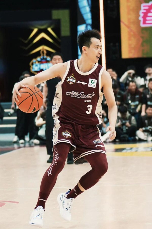 开元棋牌下载 莫兰德30+25辽宁胜广厦5连胜收官 赵继伟12+12